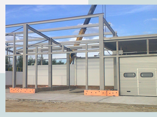 Строительство автосервисов от СтальСтрой-Дль по цене 618 руб.