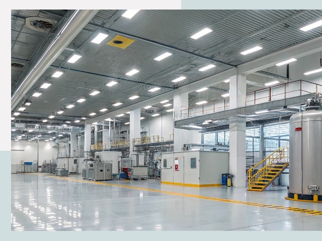 Освещение ангаров в Дальнегорске от 618 руб. - Эффективные решения